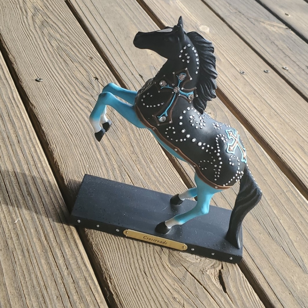 Crossroads Painted Pony